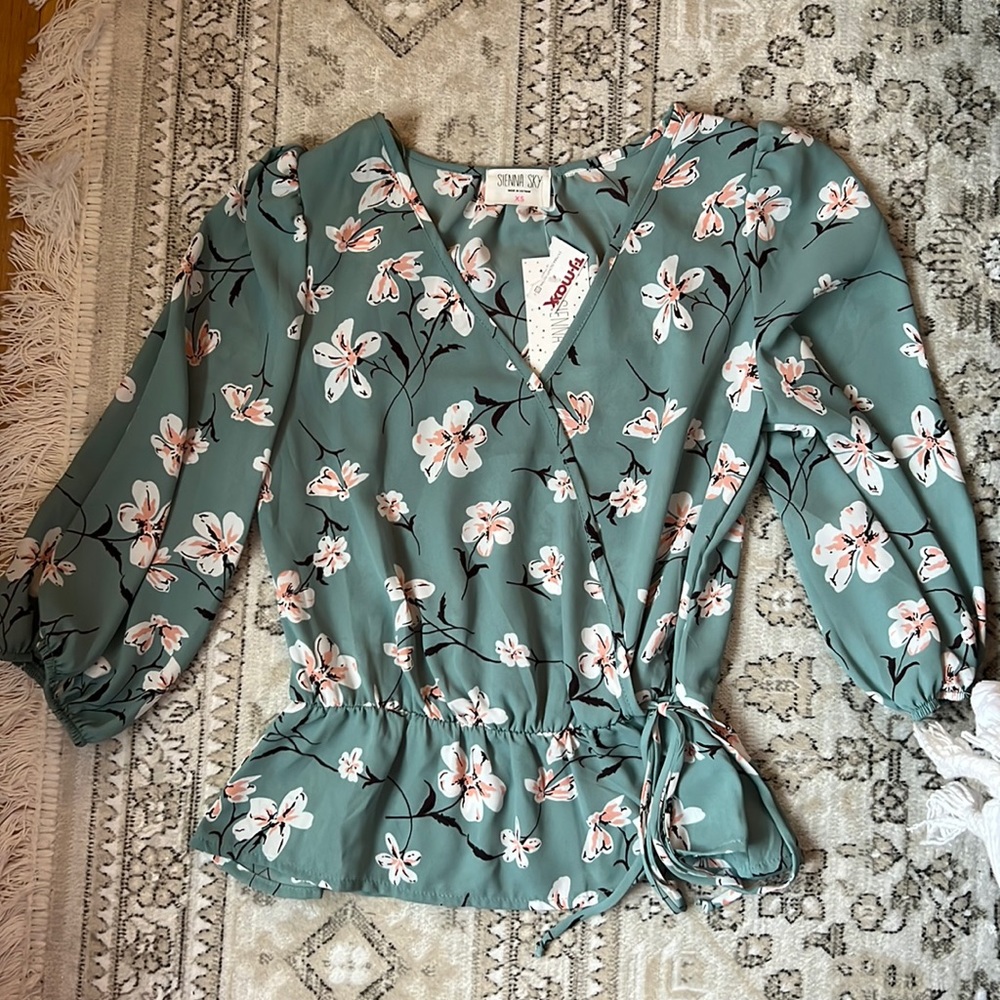 Puff Sleeve Peplum Blouse